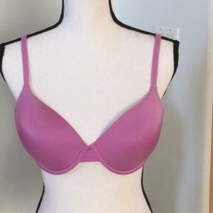 Calvin Klein 36 C t-shirt bra.